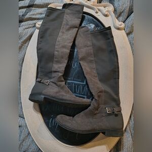 Liz Claiborne Brown Winter & Rain Boots